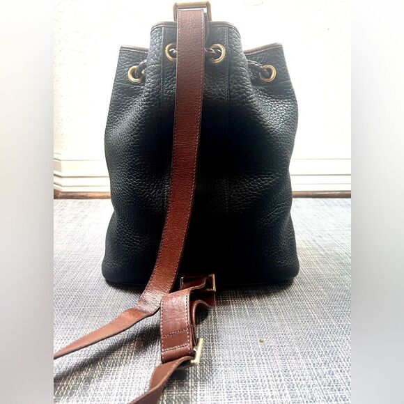 Vintage Dooney & Bourke Sling/Bucket Bag - Picture 4 of 16